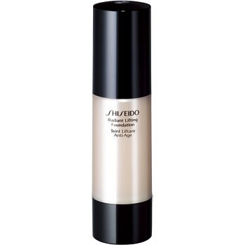 Shiseido Makeup Radiant Lifting Foundation rozjasňující liftingový make-up SPF 15 odstín I60 Natural Deep Ivory 30 ml